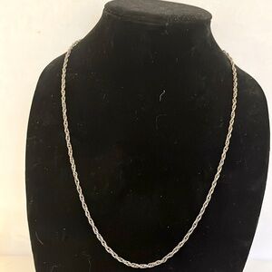 24" Silver Tone Chain with screw clasp. Pre owned